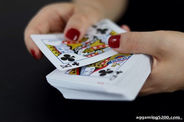 电子游戏试玩导航：巧用体育直播思维，提升牌九博弈胜率